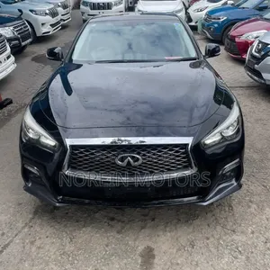Nissan Skyline GT 2019 Nyeusi ya Matt