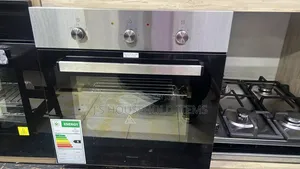 Hisense 75L Built-in Oven