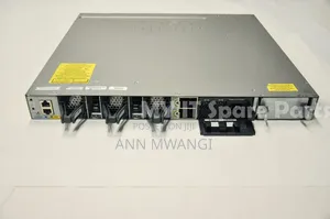 Cisco C9300-48P-E Switch ya Mtandao