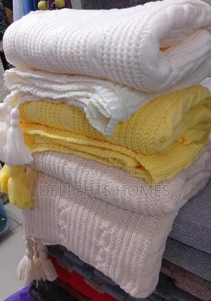 Modern Woven Throw Blanket 130x170cm