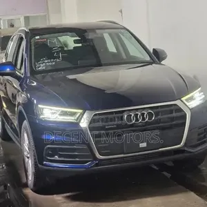 Audi Q5 2.0T Premium AWD quattro 2019 Bluu