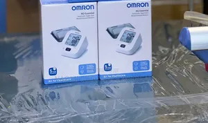 Omron M2 Kipima Shinikizo la Damu (Kipya Kabisa)