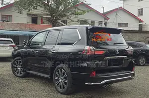 Lexus LX 570 AWD 2020 Nyeusi