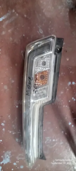 Daihatsu Move 2015 Taillight (Clear)