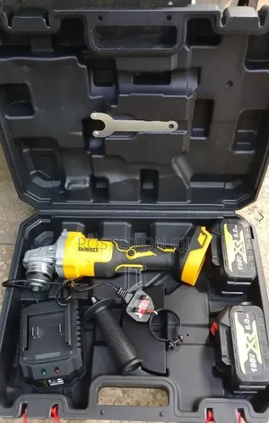 DeWalt Cordless Angle Grinder Kit Mpya Kabisa