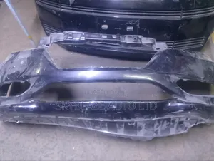 Honda Vezel Bampa ya Mbele (Iliyotumika)