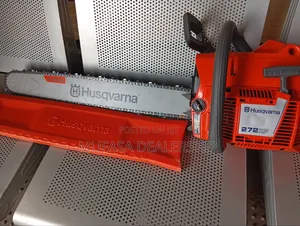 Msumeno Mpya wa Husqvarna 272 XP