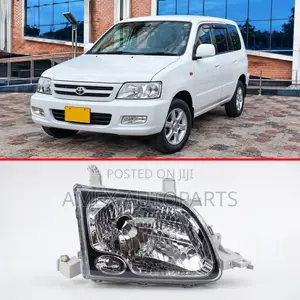 Toyota Townace SR40 Crystal Headlight (Right Side)