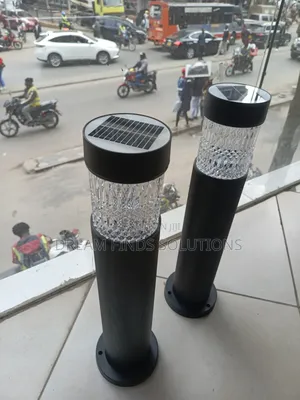Aurora Crystal Walkway Lamp (Solar/AC)