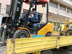 Huduma za Kukodisha Forklift
