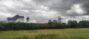 Eneo la 1 Acre Linauzwa Kitengela Town