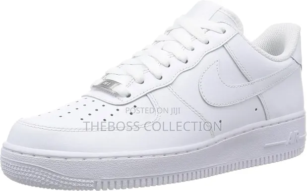 Nike Sneakers Nyeupe Mpya Kabisa - 1