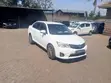 Toyota Axio 2013 Nyeupe - 3