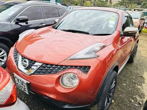 Nissan Juke SV 2015 Red
