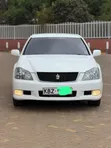 Toyota Crown 2007 White - 5
