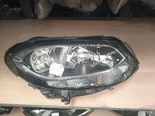 Mercedes W24 Headlights - 1