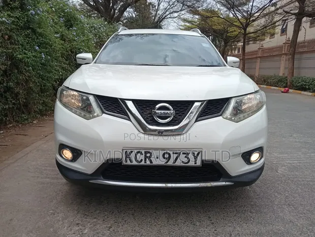 Nissan X-Trail 2.0 Petrol AWD 2014 - 1