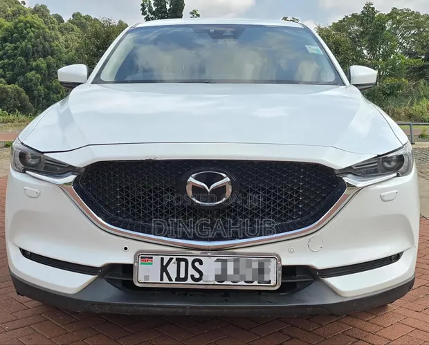 Mazda CX-5 Touring FWD 2017 White - 1