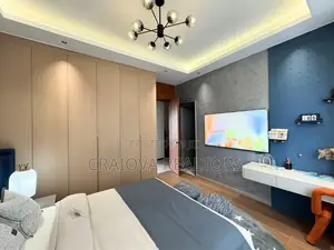5-Bedroom Apartment for Sale in Spring Valley