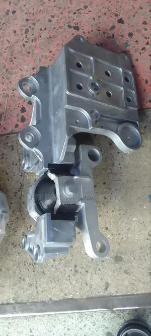 Nissan X-Trail T31 Gear Mounting