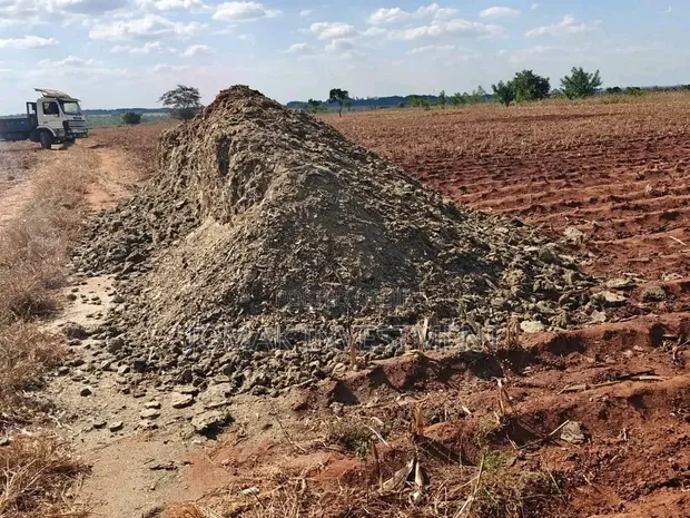 Decomposed Manure Available - 1