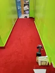 Ufungaji wa Carpet Ukutani Kote Rangi Nyekundu - 1