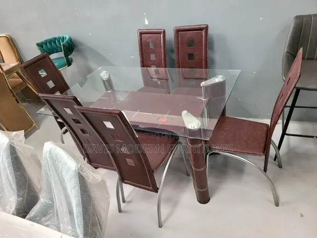 Set ya Meza ya Kula ya Sehemu 6 na Viti vya Ngozi vya Brown - 1