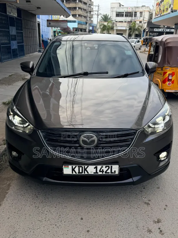 Mazda CX-5 2017 Brown - 1