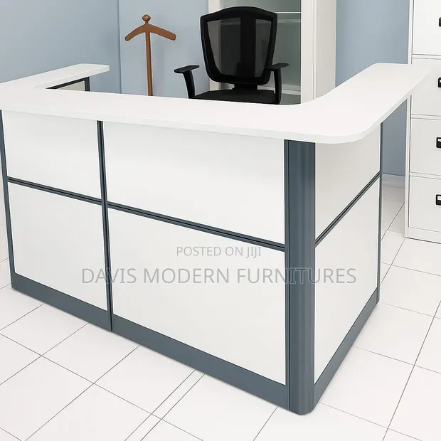 U-Shaped Modern Reception Counter Desk - 1