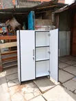 Kabati la Vitabu Nyeupe la Ofisi lenye Milango - 1
