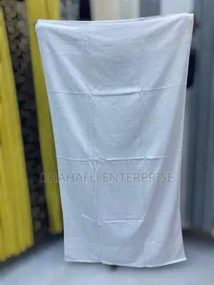 Vitambaa Vizuri vya Pamba Nyeupe – Extra Large 90x165cm