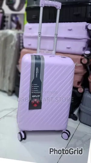Medium Rubber Suitcase 55cm - Durable Travel Bag