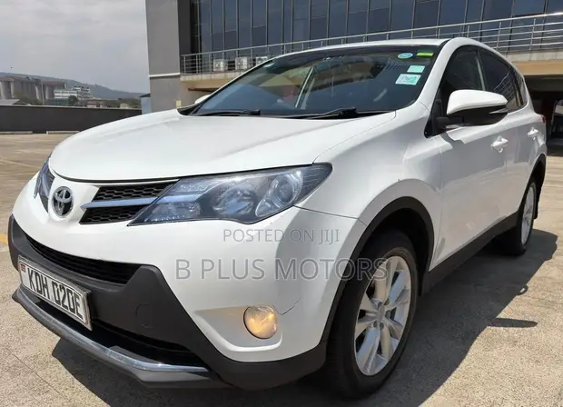 Toyota RAV4 2014 Nyeupe - 1