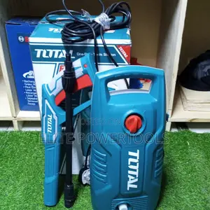 TOTAL 1400W Pressure Washer