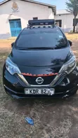 Nissan Note 2017 Nyeusi - 1