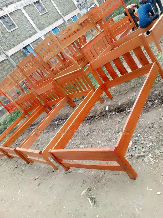 4x6 Hardwood Framed Bed - Brand New - 1