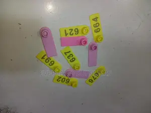 Ear Tags Maalum Nusu