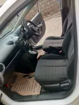 Mazda Demio 2011 Nyeupe - 2