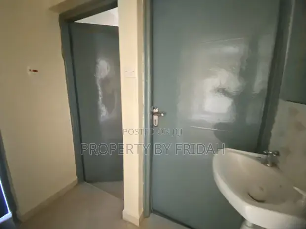 Bungalow ya Vyumba 3 vya Kulala Kukodishwa Kitengela - 1