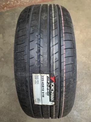 Matairi 225/45 R18 Yokohama BlueEarth-GT 91W