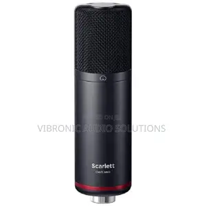 Focusrite Scarlett 2i2 Studio 4th Gen Recording Bundle