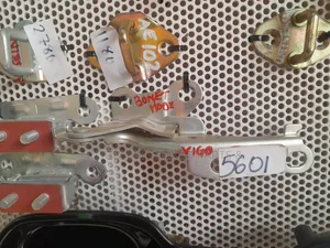 Hinges za Bonnet/Latch ya Hood kwa Toyota Hilux Vigo (2004-2015)