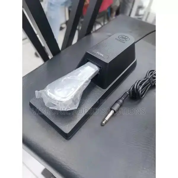 Yamaha FC4A Sustain Pedal - 1
