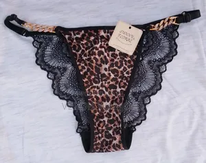 Panties Mpya za Silk