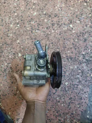 Nissan Sunny B15 / Wingroad Y11 Power Steering Pump