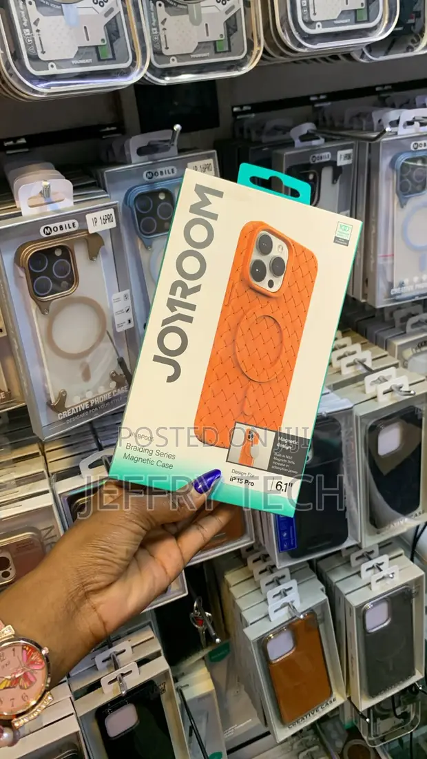 Joyroom Orange Magnetic Case kwa iPhone 15 Pro - 1