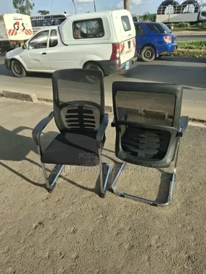 Kiti cha Wageni cha Ofisi cha Mesh - Nyeusi