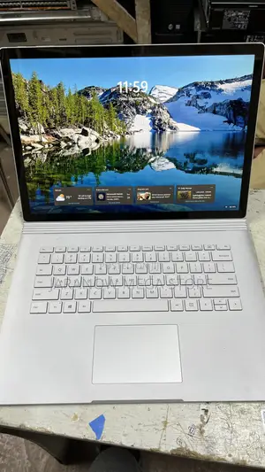 Microsoft Surface Book 3 32GB Intel Core i7 2TB SSD