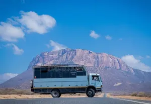 Kodi ya Malori ya Safari za Overland na Ziara
