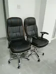 Executive Black Leather Swivel Chair - 2